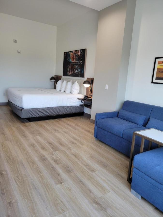 La Quinta Inn & Suites By Wyndham Теръл Екстериор снимка