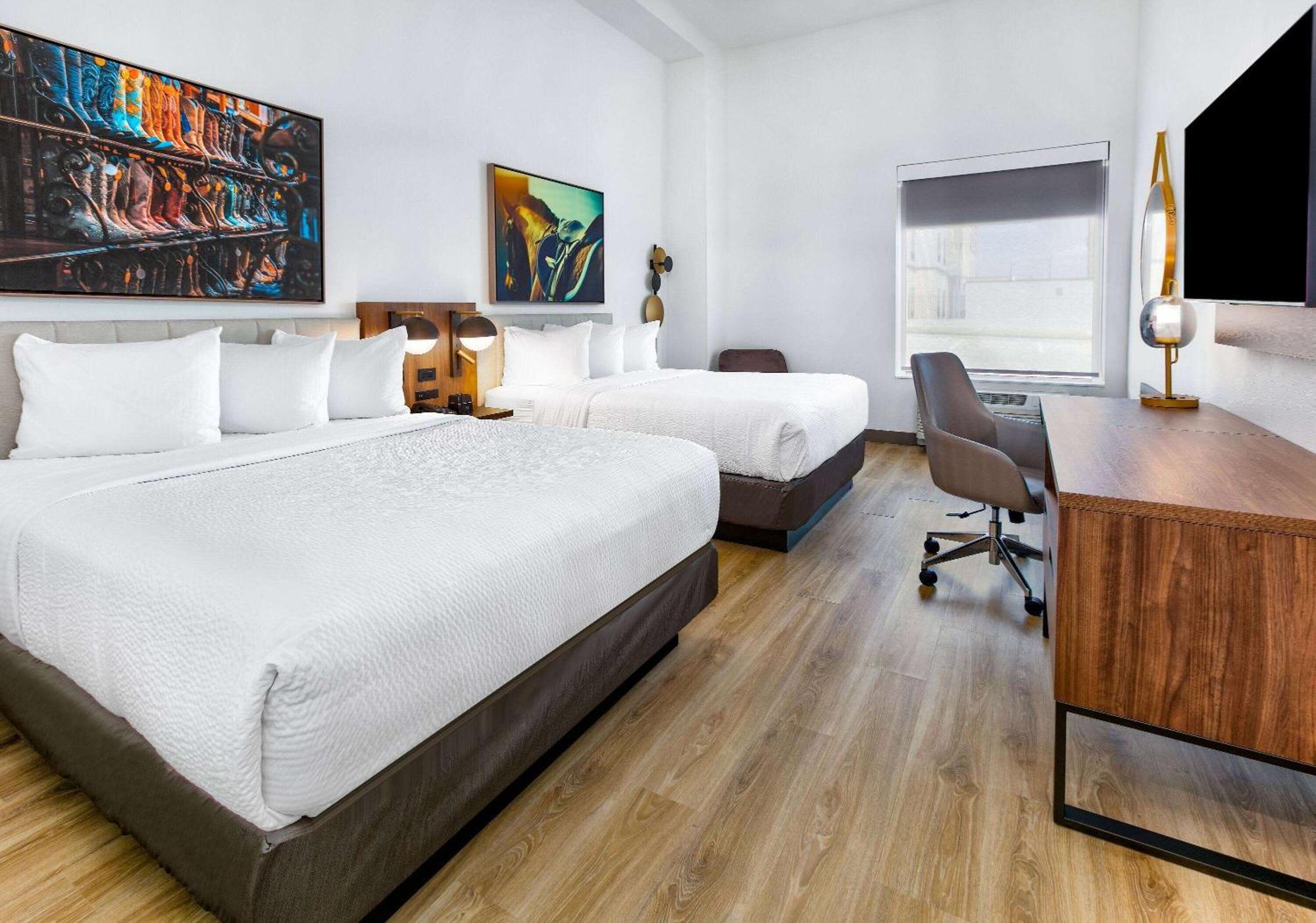 La Quinta Inn & Suites By Wyndham Теръл Екстериор снимка