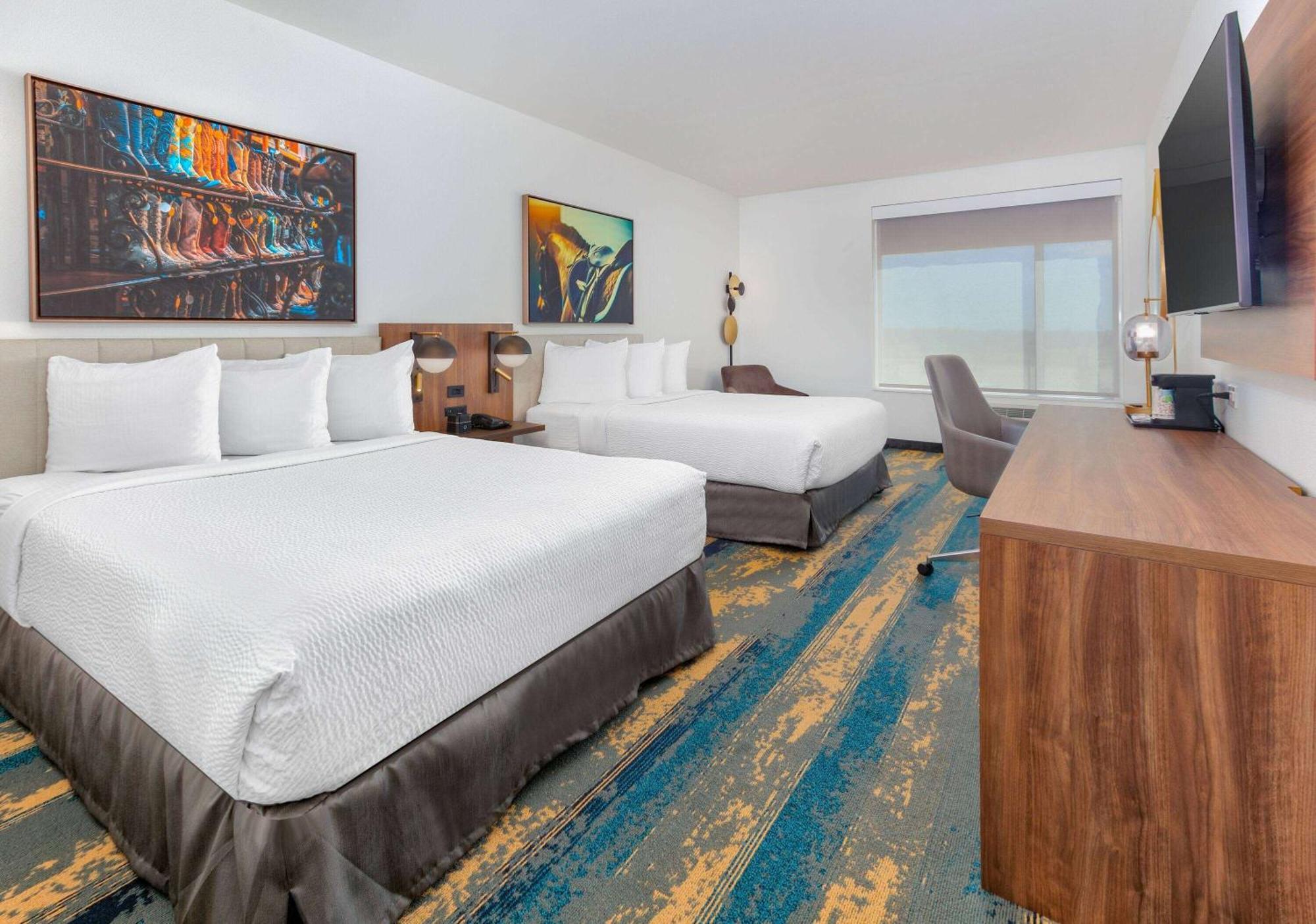 La Quinta Inn & Suites By Wyndham Теръл Екстериор снимка